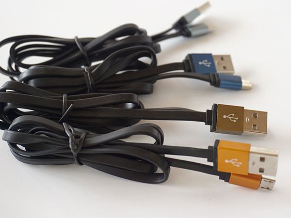 雄聚知識小課堂：PVC數(shù)據(jù)線與TPE材料數(shù)據(jù)線有什么區(qū)別？